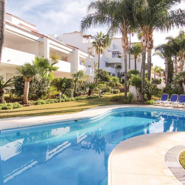 Stunning Apartment In Marbella With 3 Bedrooms, Wifi And Outdoor Swimming Pool