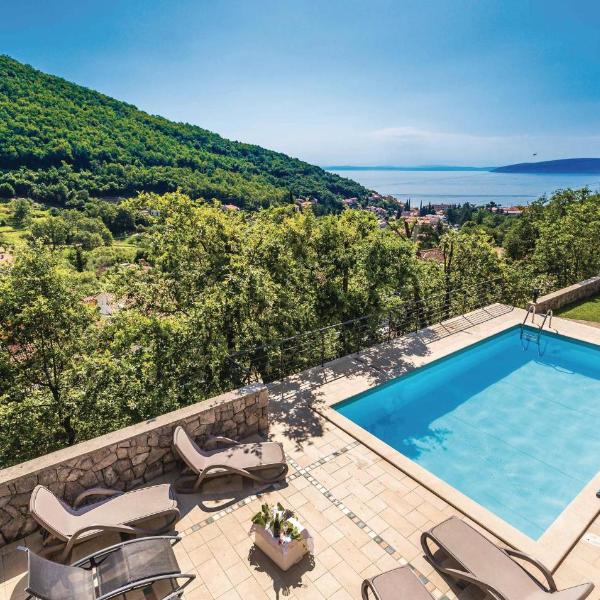 1 Bedroom Beautiful Apartment In Moscenicka Draga