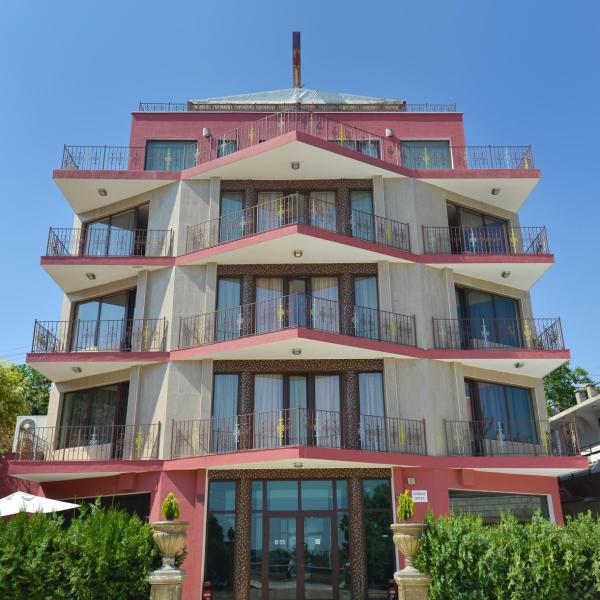 Ellinis Hotel