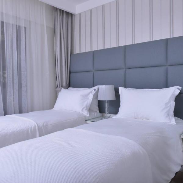 Ten Rooms Istanbul Hotel