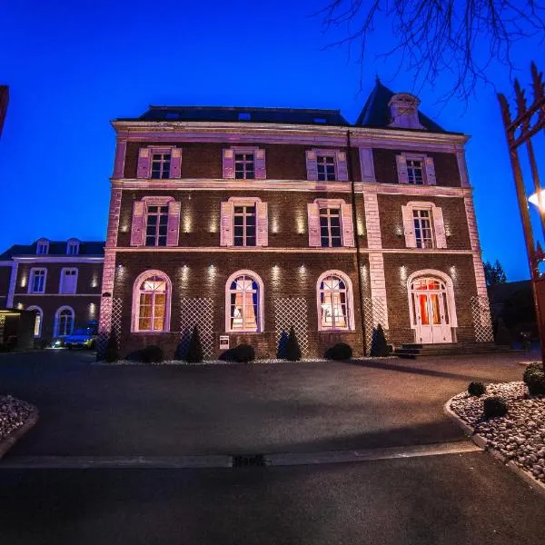 The Originals Boutique, La Maison Rouge, Lens Ouest, hôtel à Noeux-les-Mines