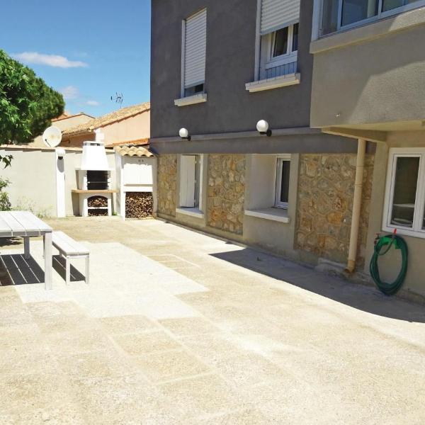 Nice Apartment In Vinassan With 1 Bedrooms And Wifi