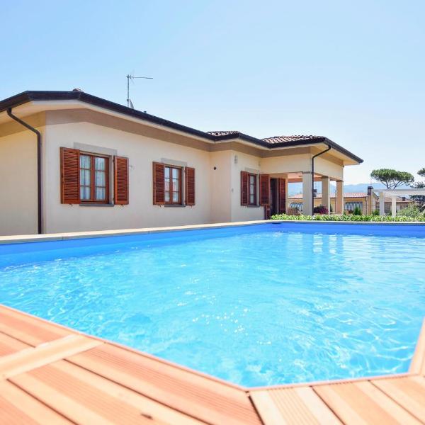 3 Bedroom Nice Home In Camaiore