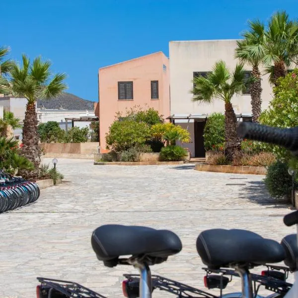 Elimi Favignana Apartments - Residence in città, hotell sihtkohas Favignana