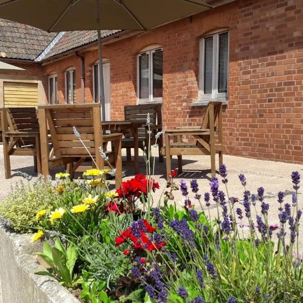 Courtbrook Farm Apartments, hotel i Exeter