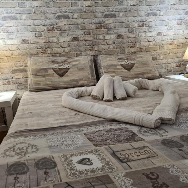 Garda City Home Family Apartments