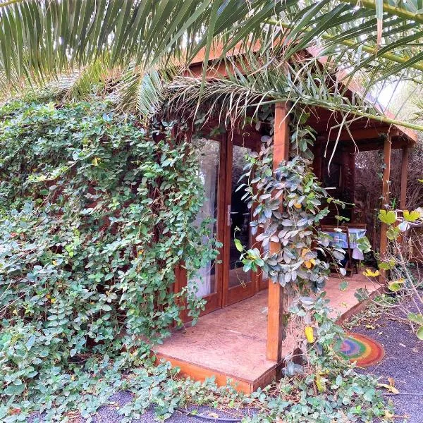 CabanaLanz, Cabañas en Lanzarote、サン・バルトロメのホテル