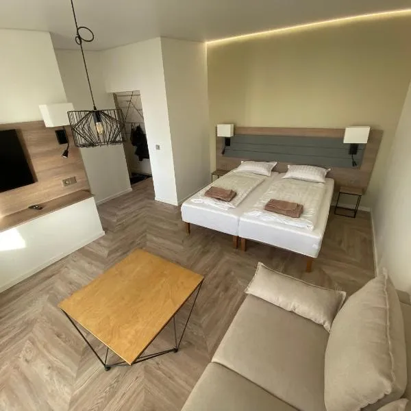MOYA Apartmentai, Hotel in Naujoji Akmenė