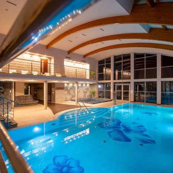 Marena Wellness & Spa, hotel in Międzywodzie