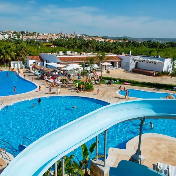 Creixell Camping & Family Resort, hótel í Creixell