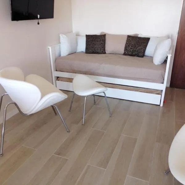 Petit Apartment en Avenida Belgrano, hotel en Buenos Aires