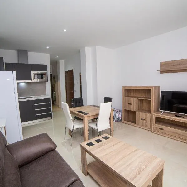 Apartamentos Turísticos Los Olivos, hotel in Alcalá del Júcar