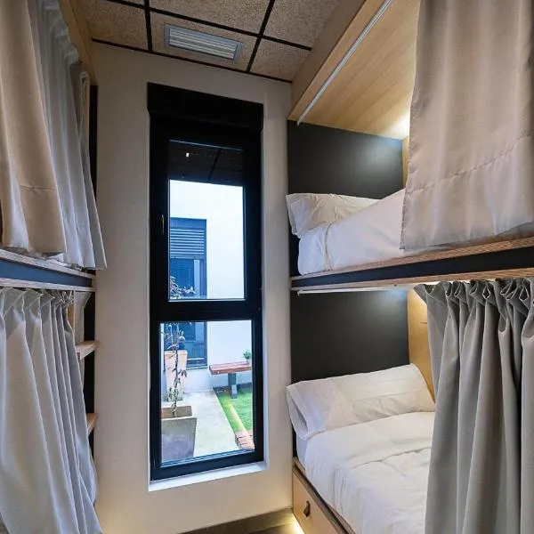 Dpaso hostel, hotel v destinaci Chantada