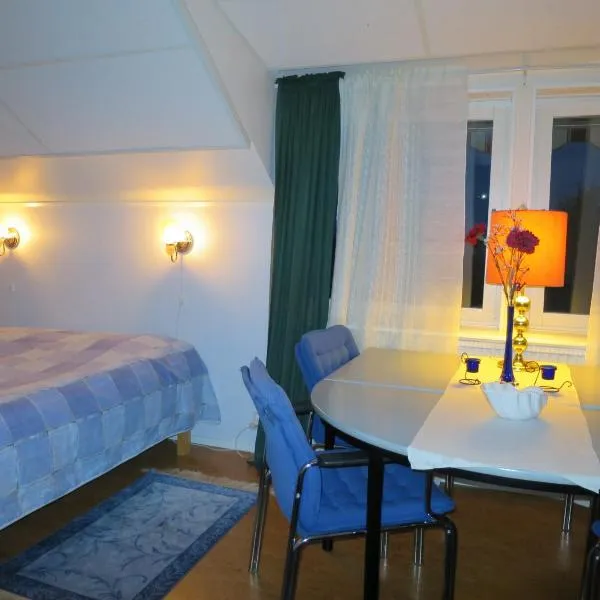 Dessans Café & Logi, hotel in Pello