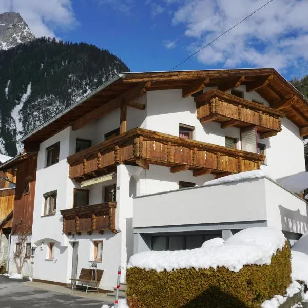 Holiday Home Hölzl by Interhome, hotel in Flirsch