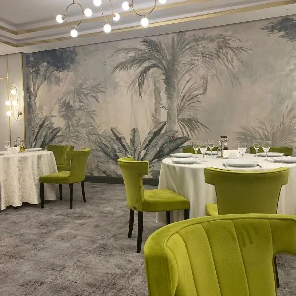 Griff Hotel Zalau: Zalău şehrinde bir otel