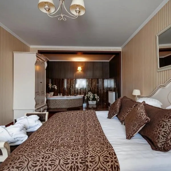 Hotel Chopin Business&SPA, מלון בסוכצ'ב