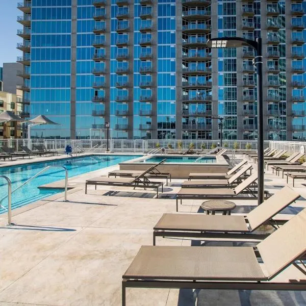 Placemakr Premier SoBro, hotel v destinaci Nashville