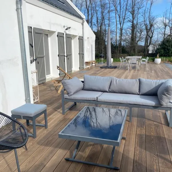 Maison spacieuse à deux pas de la plage …, hotel v destinaci Le Palais