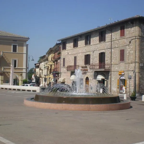 Piazza degli Angeli, hotel in Assisi
