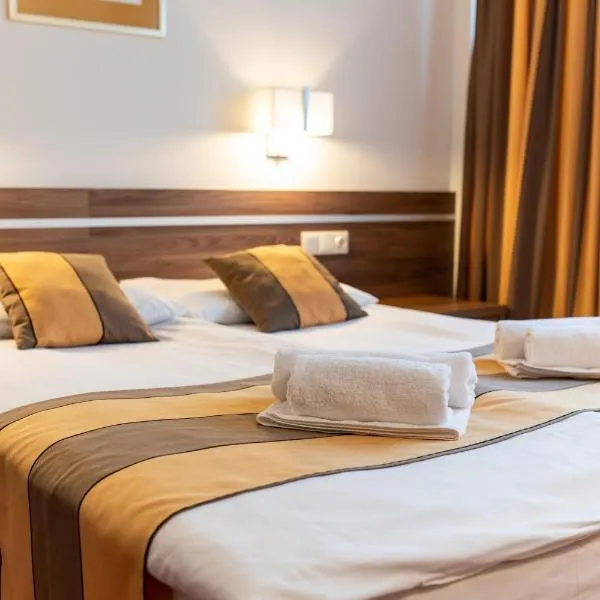 Hotel Árpád, hotel v destinaci Tatabánya