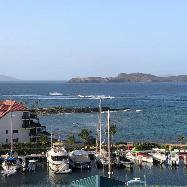 Sapphire Beach Villa Ocean and Marina View, hotel v destinácii Nazareth