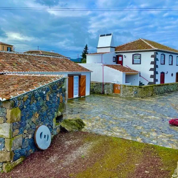 Casa do Avô José Alves, hotel v destinaci Praia da Vitória