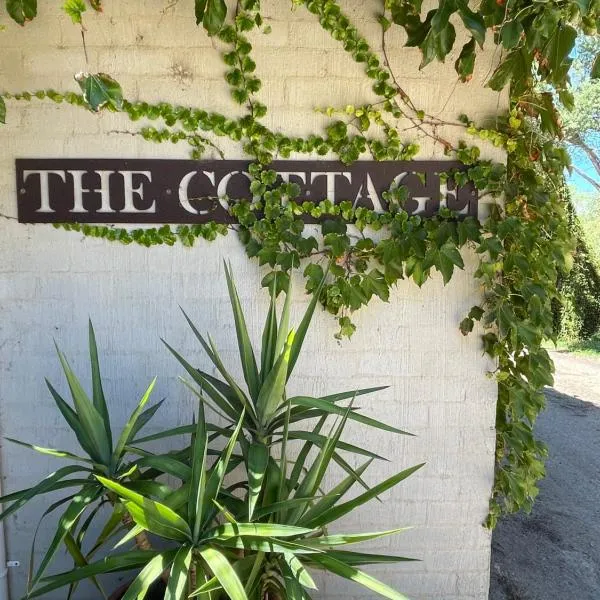 The Fingal Farm, Hotel in Fingal