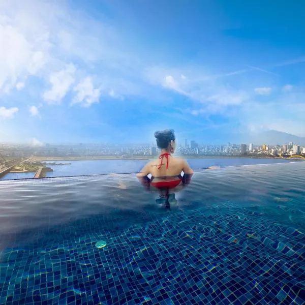 Fivitel Da Nang, hotel em Da Nang