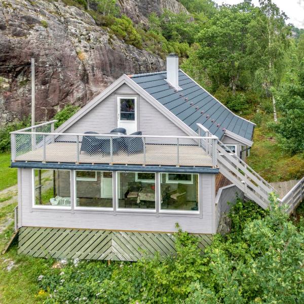 Chalet Åkrafjorden - FJH340 by Interhome