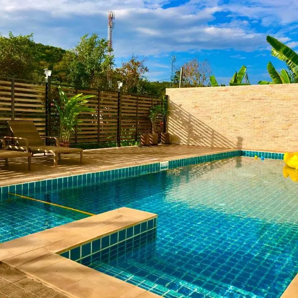 Koh Larn Riviera, hotel v destinaci Ko Larn