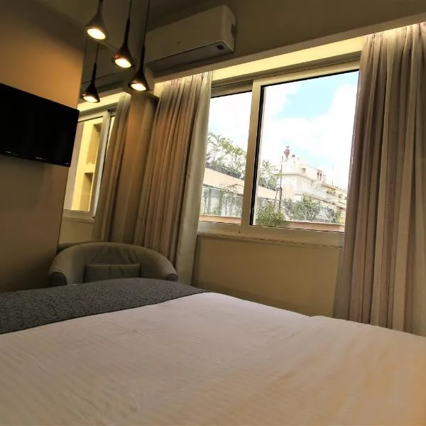 Aiolos Apartments Ermou 64 Monastiraki, Plaka 4th floor, hotel a Atenes