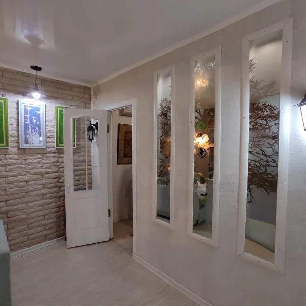 Комфортные апартаменты Ак Чокина 99 Apartment on Ak Chokin 99, hotell sihtkohas Pavlodar