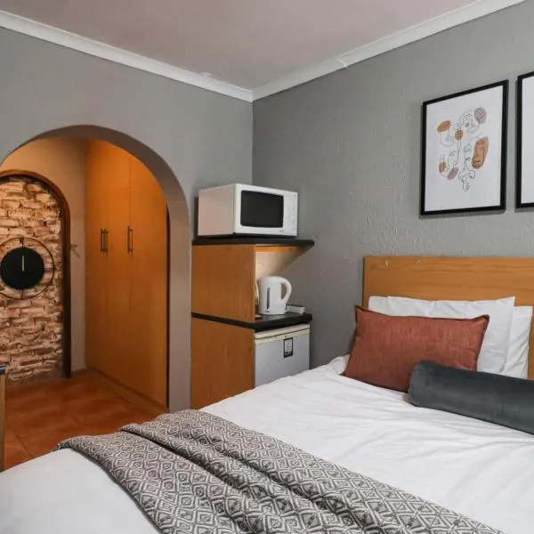16 Vaalrivier: Secunda şehrinde bir otel