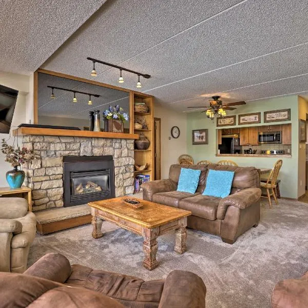 Copper Mountain Condo Walk to American Eagle Lift, hotel en Copper Mountain