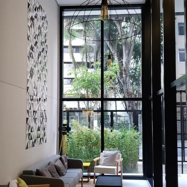 31 New studio w/ fast reliable wifi, balcony and gym, hotel em São Paulo