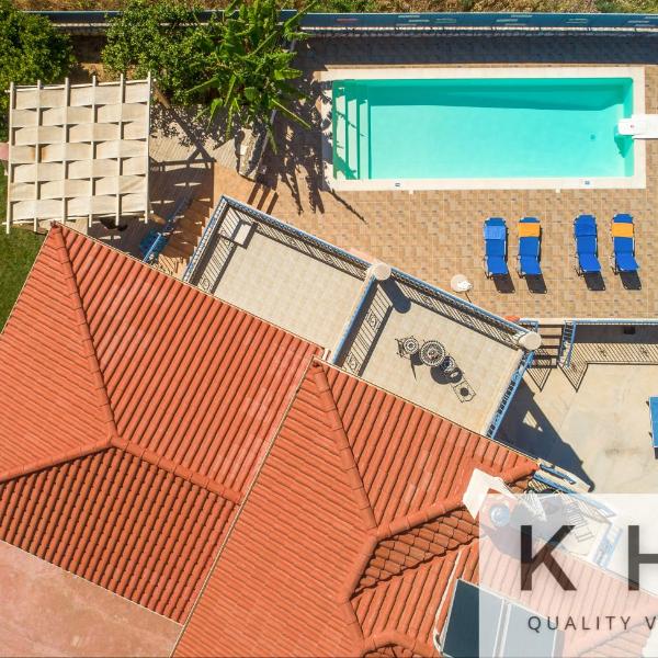 Villa Xenia in Karavados village, private Pool, Barbecue, Top view!