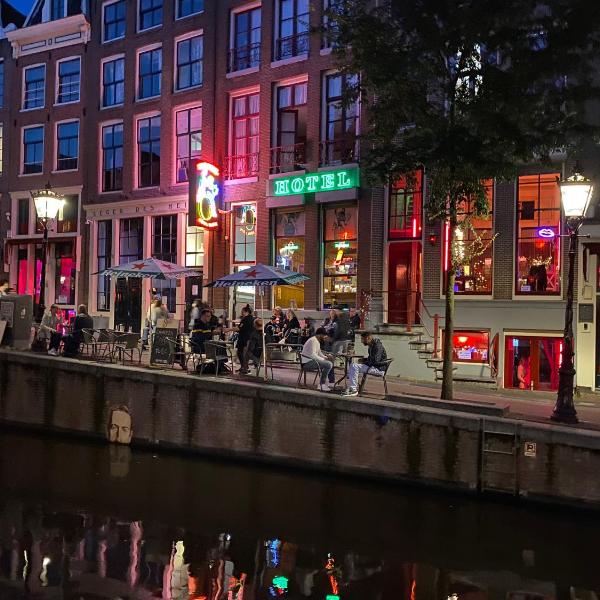 Hotel & bar Royal taste Amsterdam, Amsterdam