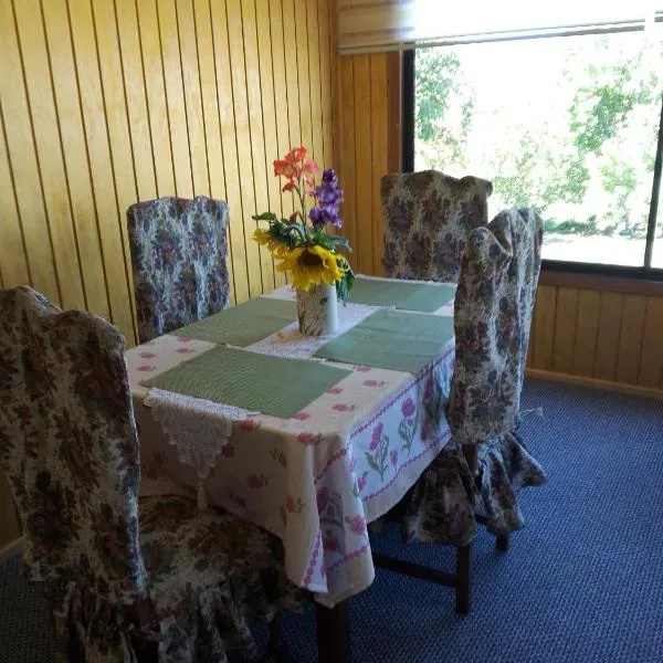 Cabaña la raspa, hotel in Castro