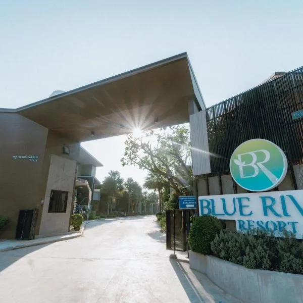Blue River Resort, hotel in Phitsanulok