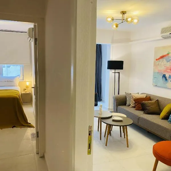 Ezgi's Apartment with Private Garden in Marmaris, hotel in Marmaris