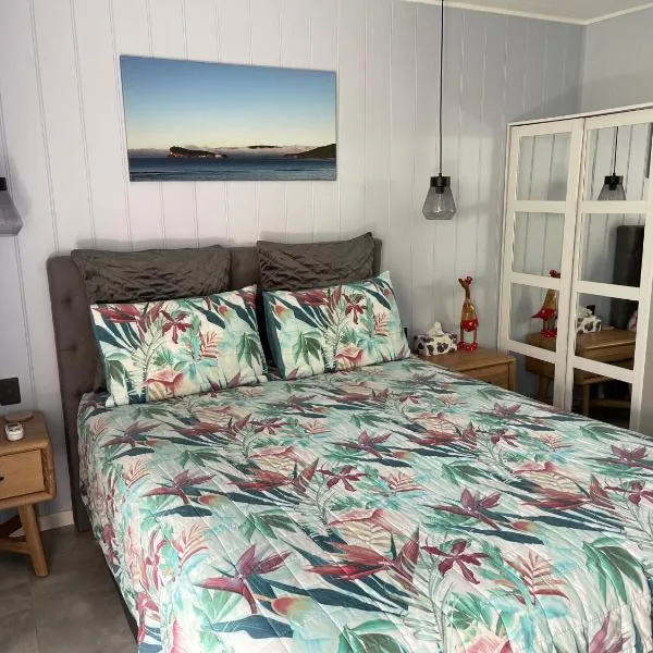 Agapi on Cambridge, hotel v destinaci Umina