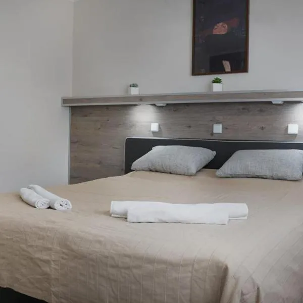 Teke Bowling Centrum és Sport Panzió, Hotel in Szeged