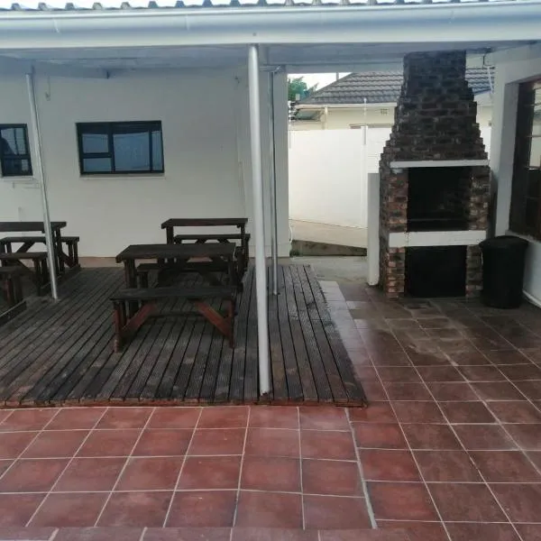 G Guest House, hotel v destinaci King Williamʼs Town