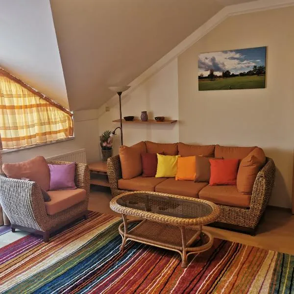 Best Golf-Birdland Apartman, hotel v Buku