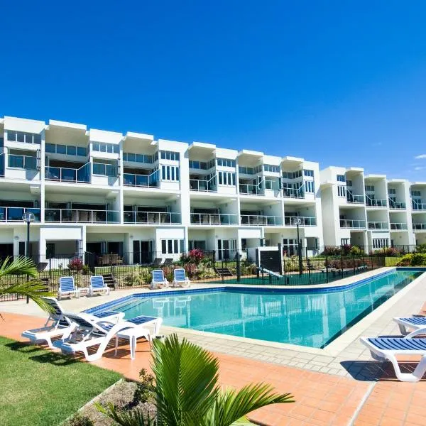 Beachside Magnetic Harbour Apartments, hotel in Nelly Bay