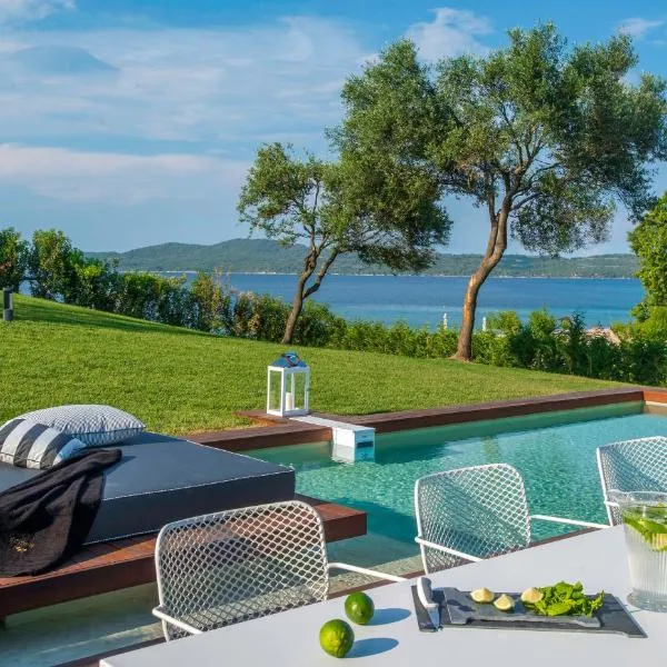 Avaton Luxury Beach Resort - Relais & Chateaux、オウランオウポリのホテル