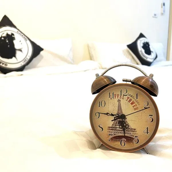 二街窩窩民宿 花蓮車站東出口近轉運站 訂房後請加line, hotel in Hualien City