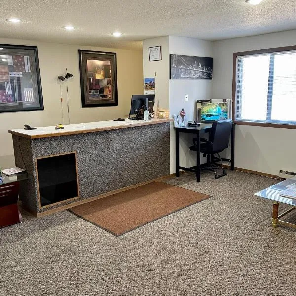 Travel Inn, hotel en Watertown
