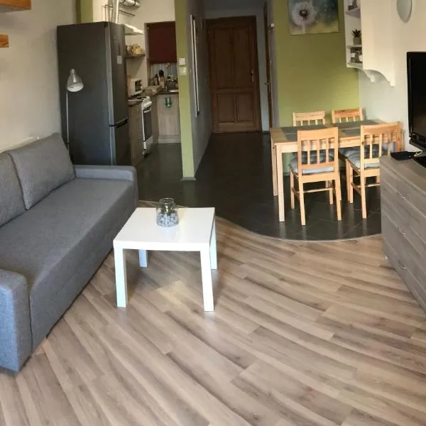 Pitypang Apartman, hotel em Gyula